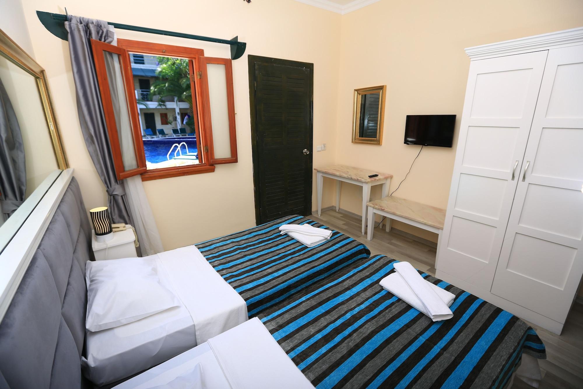 Bodrum Skylife Hotel エクステリア 写真