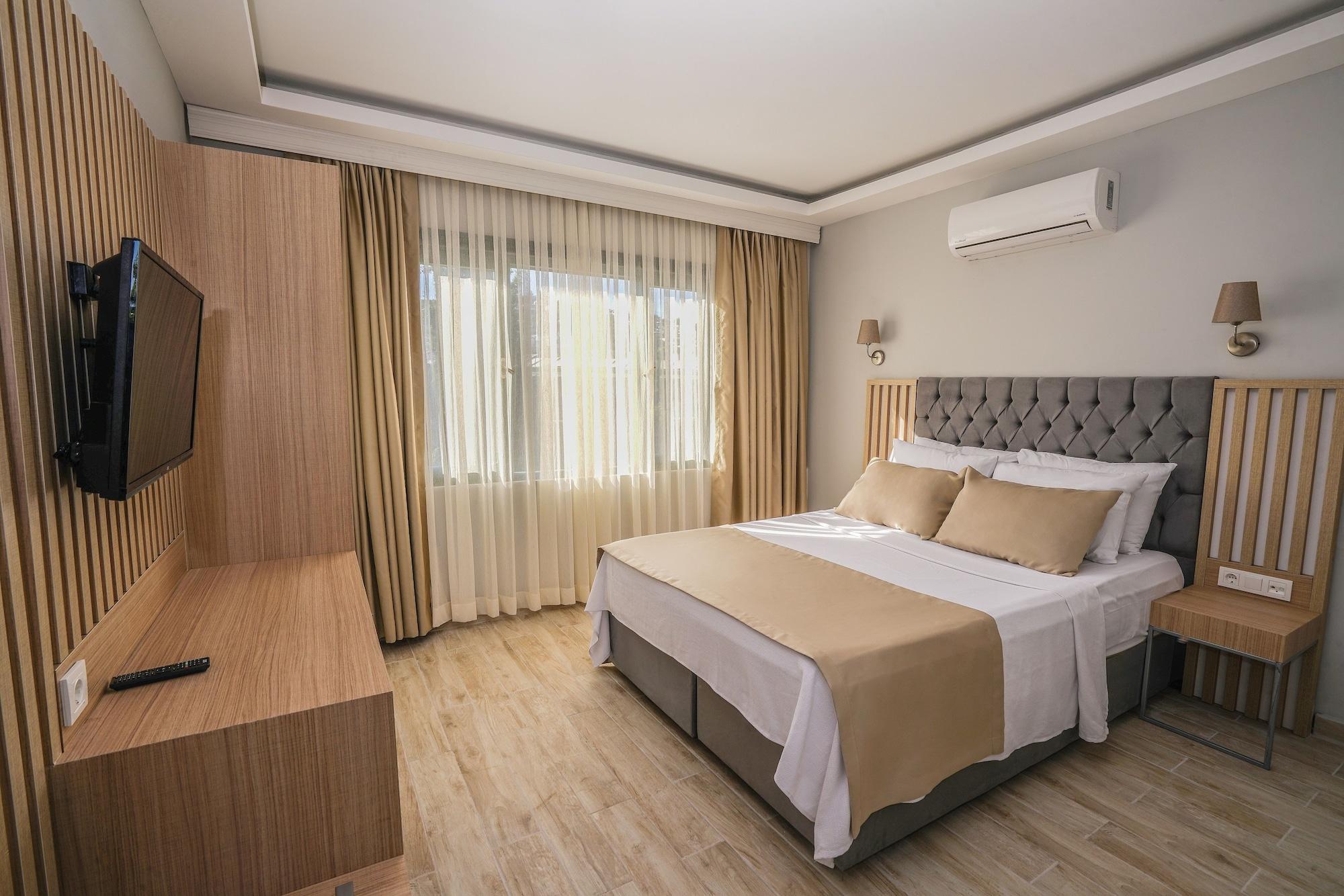 Bodrum Skylife Hotel エクステリア 写真