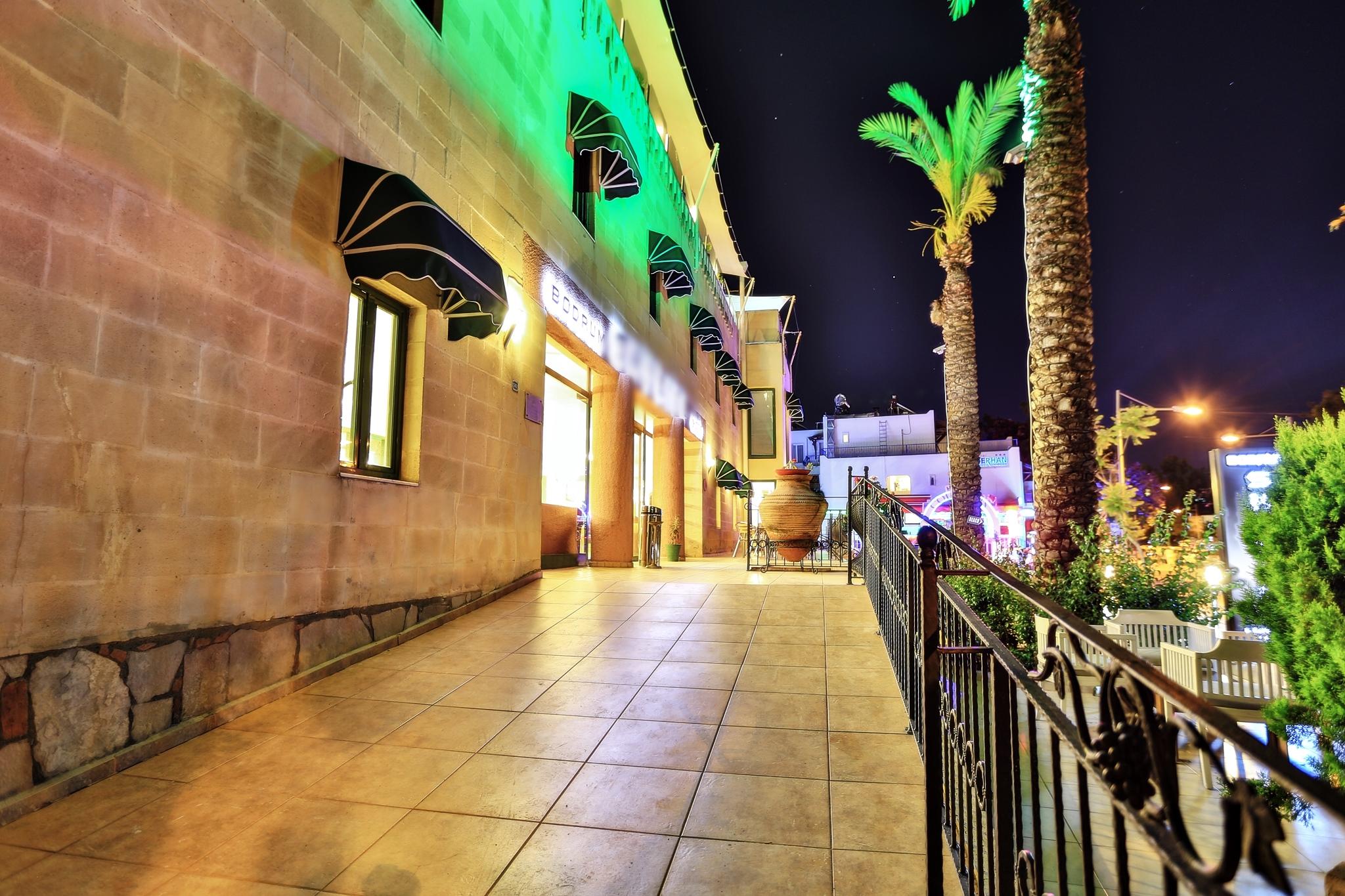 Bodrum Skylife Hotel エクステリア 写真